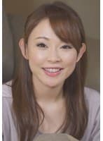 新しくできた義母は29歳！実父がイビキをかいている隙に声を我慢しながらの不貞行為に耽る義母とムスコ