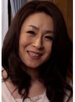 四十路の美熟女がプロのメイクでAVデビュー！熟女ブーム！？に乗っかり性欲発散の淫乱中出しSEX！