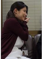 美人看護師誘惑の一夜「俺だったらほっとかないなぁ。」相手に言わせるフェロモン発射!