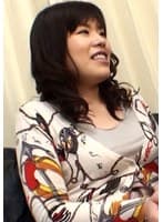 ごく普通の人妻さんに過激な昼ドラの試写と個室に誘い実は過激なAV鑑賞！？むっつりヤリマン妻と実演中出しSEX！