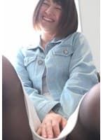 笑顔がキュートな奥様は超敏感!電マを直接当てられて快感とイキ潮が止まらない!