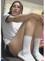 ジャージ姿で呼び出された眼鏡っコ、単位の代わりに身体を要求するセクハラ聖職者!