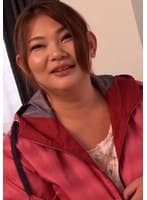 ひまわり畑から飛び出してきた明るい笑顔のぽっちゃり熟女を少しだけ！とナンパしてホテルに誘いなし崩しの嵌め撮りSEX！