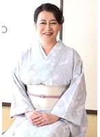 和服姿の爆乳おばさん！アダルトグッズのモニターからあれよあれよのAV出演！緊張から人生最高イキ過ぎ性交！