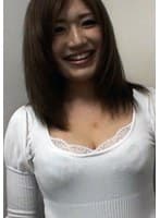 街行く巨乳若妻をアンケート調査とナンパして部屋に誘い、謝礼目当てにオッパイを露出させてパフパフやっちゃう好きモノ奥さんと3P中出しSEX!