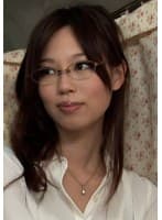 街行くメガネ美人奥さまをナンパしてハメ撮りSEX!結婚1年の欲求不満奥さまは激デカバイブに絶叫性癖変態SEX!