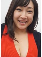 不倫大好きなヤリマン美爆乳人妻発見！「旦那とは性の部分では合わなかった」とご不満なので…