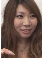 スケスケの魅力的な下着を外してみると控えめなちっぱいがこんにちは！得意なフェラチオを披露して身体に肉棒をお出迎え！