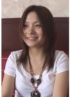 はにかむ笑顔が愛らしい!ボーイッシュ美女の肉壺に肉棒挿入!盛り上がり過ぎて勝手に中出し!