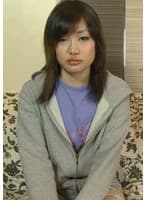 整形は一切してない可愛い純朴娘がテレながらも初めての人前オナニー！ヌレヌレなアソコに滾った肉棒を奥底まで挿入！