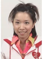 身長149cmのミニサイズないたいけな女に悪戯しちゃう!小さいキツキツなアソコに大きな肉棒が入ったら大きい喘ぎ声でイキまくり!