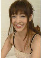 可愛い顔してヤル事はえげつない!旦那が構ってくれない寂しさを紛らわす為にAV出演!ぐいぐい腰を動かしてくるから中で男性細胞が暴発!中出しは求めていないと泣いちゃいました…。