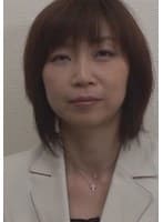 熟女系風俗で働くキレイ目バツイチさん！これぞ本物と言わんばかりの絶品技を披露したら吸い付くような肉壺で肉棒を刺激して生中出し！