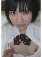 透明感溢れる童顔ショートカット美少女