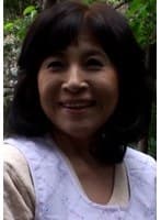 旦那さんは6年前に他界して田舎で独り暮らしの56歳熟女の初撮りAV!男優も初参加の素人男性との濃厚中出しSEX!