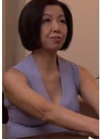 長男のアソコがデカ過ぎて…!痴女に弄ばれたとの告白に嫉妬心からか同じ事をしてと禁断の欲情に溺れて行く完熟母のド痴女SEX。