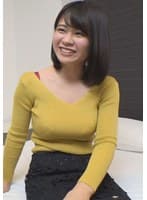 愛嬌たっぷりのショートカット奥様は電マがお好き!溢れる愛液でシーツにシミが!