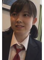 未開発の膣に大人の肉棒をメリメリ挿入!